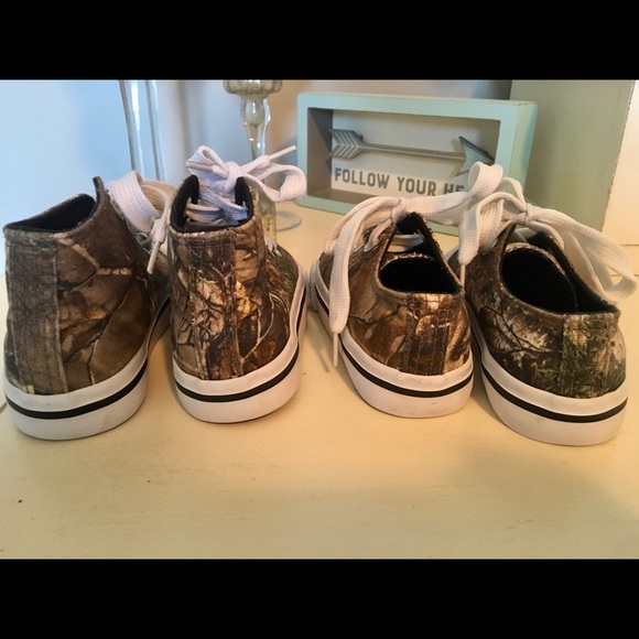 NEW Toddler Camo Sneaker bundle - Picture 8 of 8